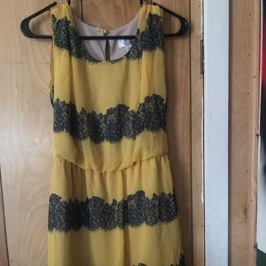 Yellow/blue short dress